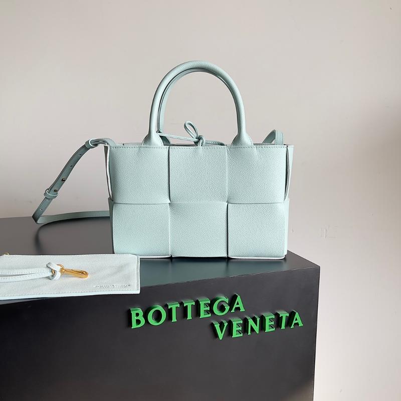 Bottega Veneta Handbags 709337 Litchi Striped Duck Blue